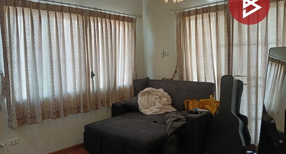 For sale 3 bedrooms house in Nong Chok, Bangkok
