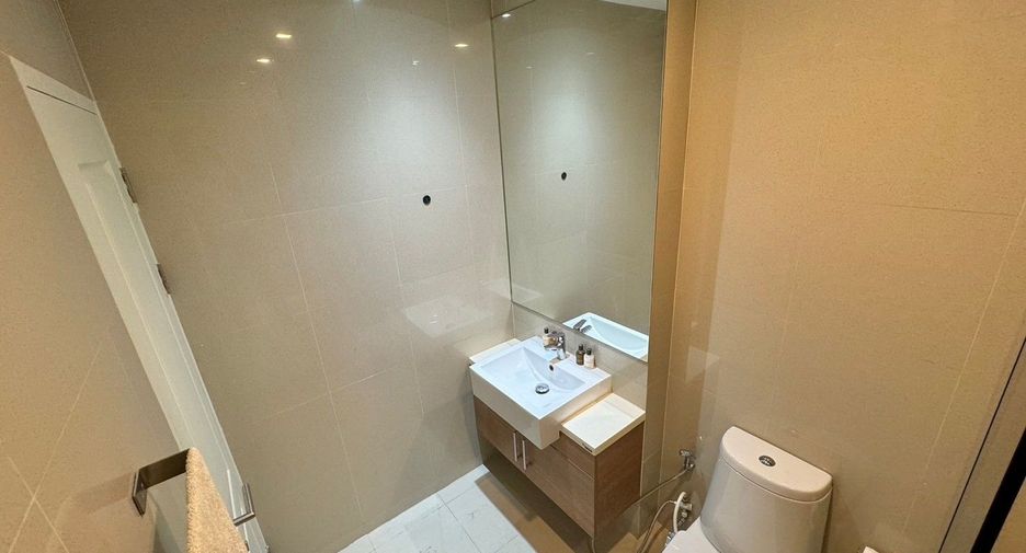 Аренда 1 кровать кондо в Кхлонг Тоеи, Бангкок