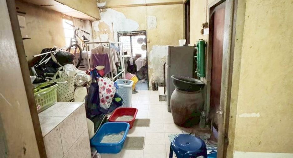 ขาย 2 ห้องนอน พื้นที่ค้าปลีก ใน วัฒนา, กรุงเทพฯ