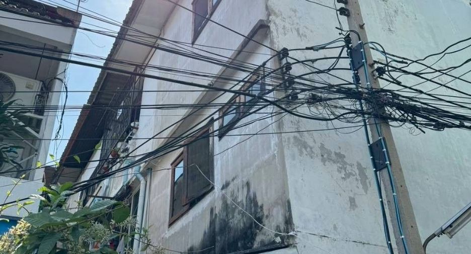 ขาย 2 ห้องนอน พื้นที่ค้าปลีก ใน วัฒนา, กรุงเทพฯ