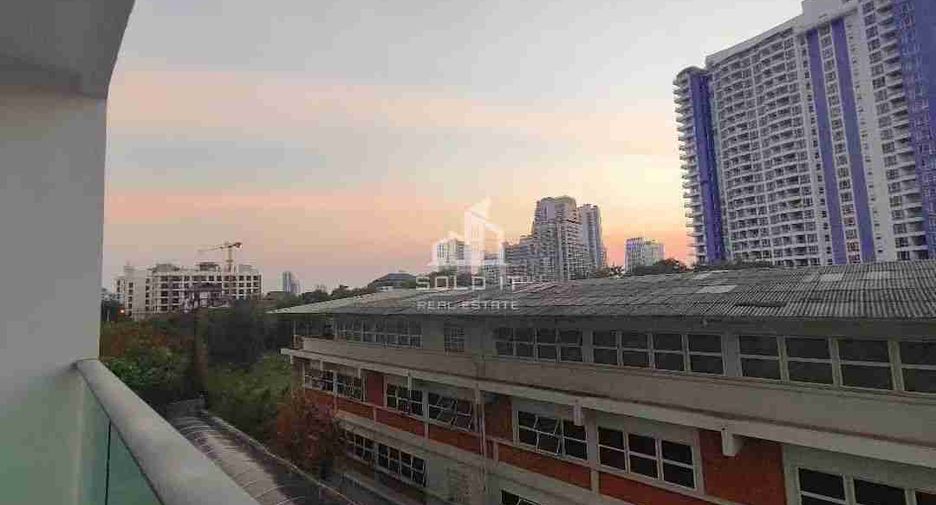 For sale 1 bed condo in Pratumnak, Pattaya