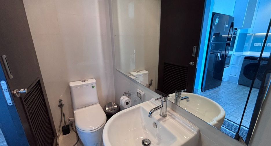 For sale 1 bed condo in Klaeng, Rayong
