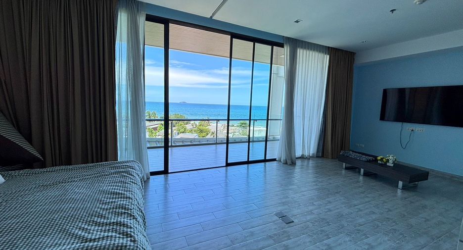 For sale 1 bed condo in Klaeng, Rayong