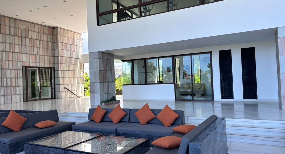 For sale 1 bed condo in Klaeng, Rayong