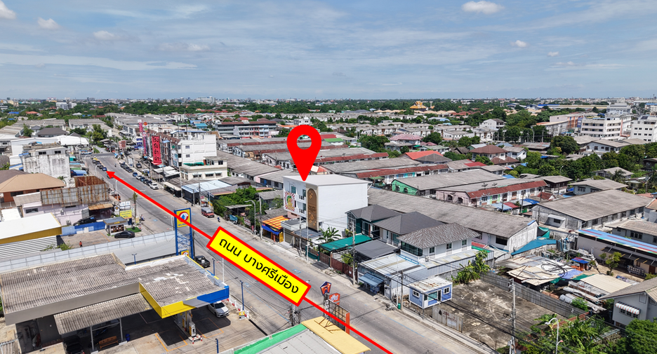 Local comercial en alquiler de 4 habitaciones en Mueang Nonthaburi, Nonthaburi