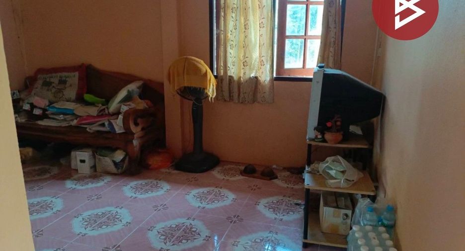 Продажа 1 кровать дом в Hankha, Chai Nat