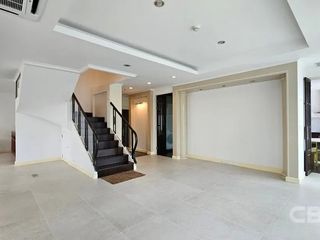Condo en venta de 2 habitaciones en Pathum Wan, Bangkok
