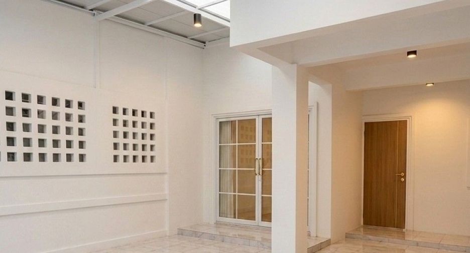 Продажа 2 спальни таунхаус в Mueang Ratchaburi, Ратбури