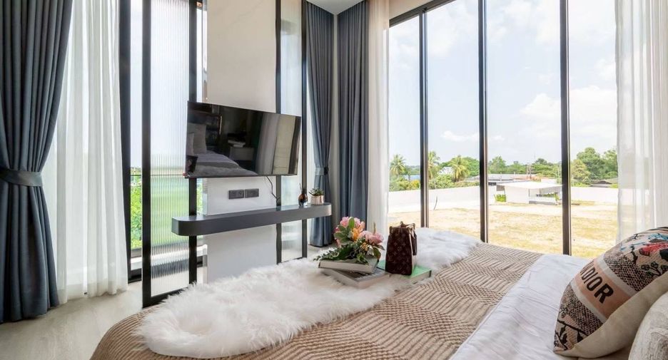 For sale 5 bedrooms house in East Pattaya, Pattaya