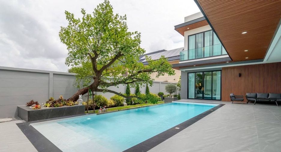 For sale 5 bedrooms house in East Pattaya, Pattaya
