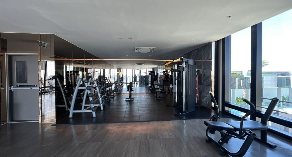 For sale 1 bed condo in Khlong Toei, Bangkok