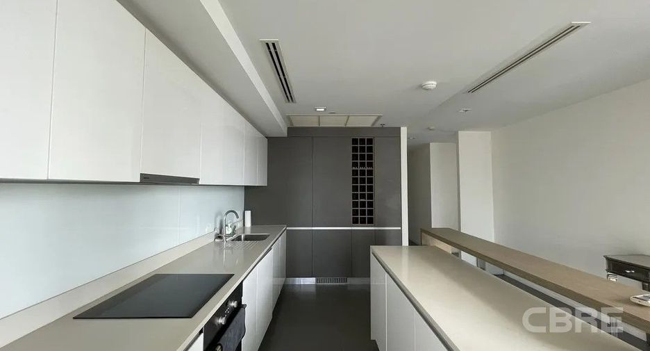 Wohnung zum Kauf mit 3 Zimmer in Sathon, Bangkok