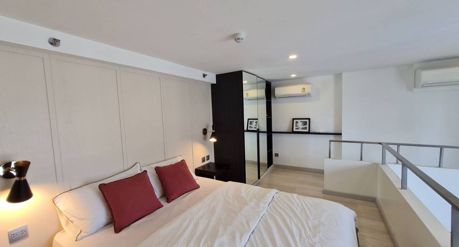Condo en alquiler de 1 habitaciones en Sathon, Bangkok