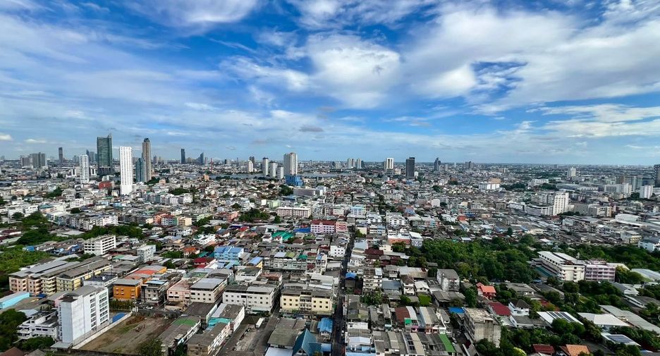 For rent 1 bed condo in Khlong San, Bangkok