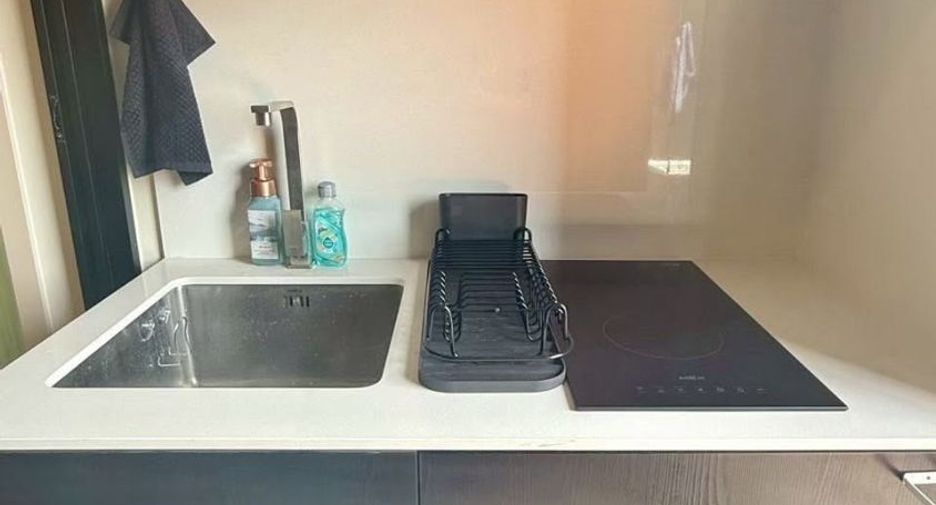 Condo en alquiler de 1 habitaciones en Huai Khwang, Bangkok