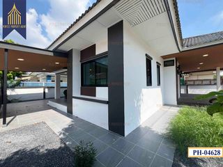For sale 3 bedrooms house in Nong Chok, Bangkok