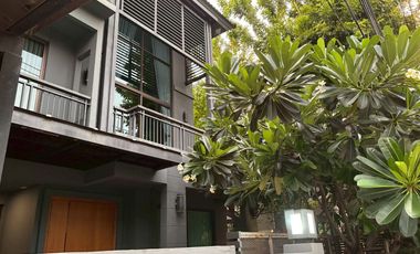 For sale 3 bedrooms house in Suan Luang, Bangkok