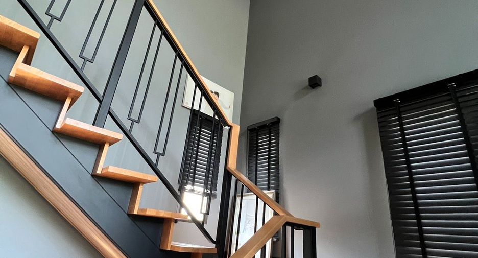 For sale 3 bedrooms house in Suan Luang, Bangkok