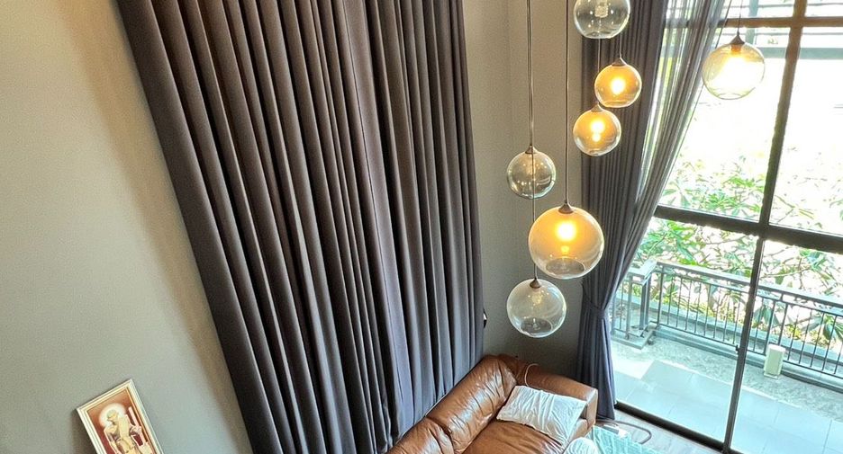 For sale 3 bedrooms house in Suan Luang, Bangkok