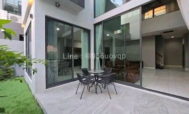 For rent and for sale 4 bedrooms house in Suan Luang, Bangkok