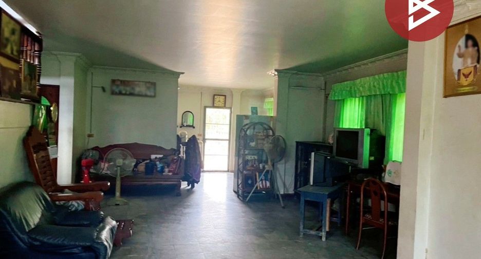 出售 4 卧室 独立屋 在 Doem Bang Nang Buat, Suphan Buri