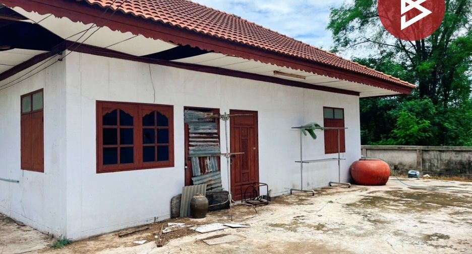 出售 4 卧室 独立屋 在 Doem Bang Nang Buat, Suphan Buri