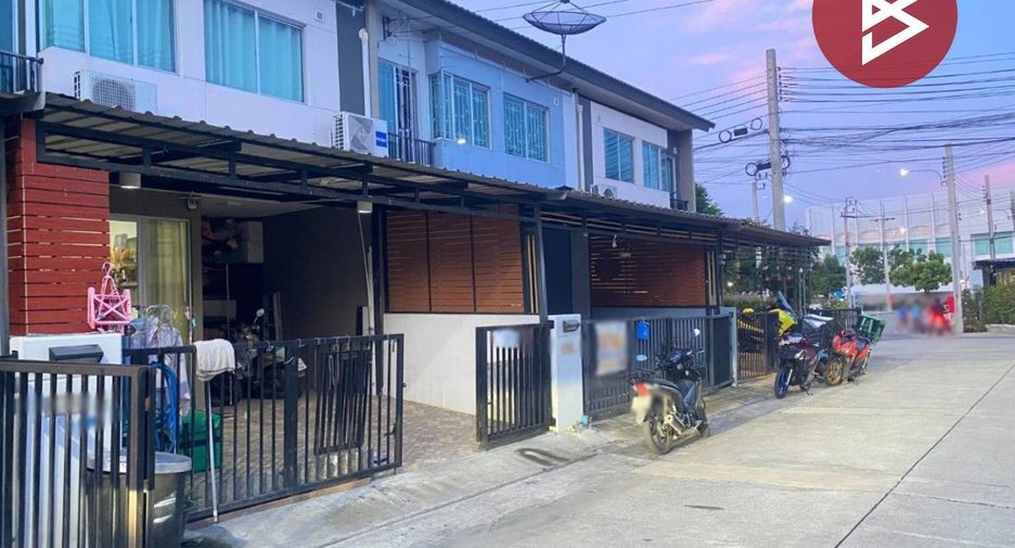 Продажа 3 спальни таунхаус в Bang Phli, Самутпракан