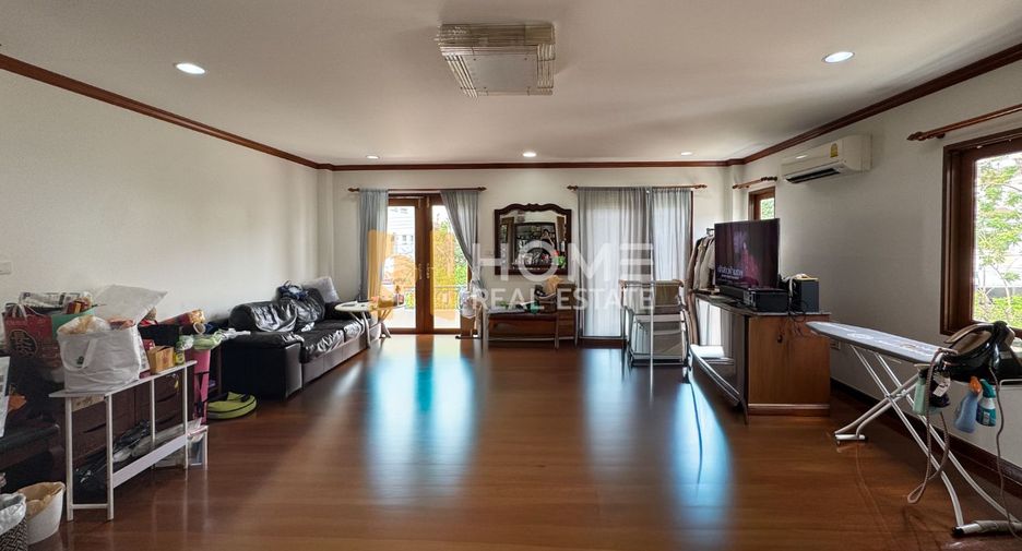 Haus zum Kauf mit 7 Zimmer in Prawet, Bangkok