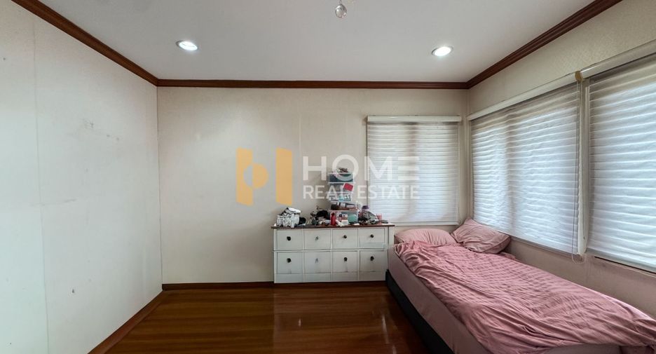 Haus zum Kauf mit 7 Zimmer in Prawet, Bangkok