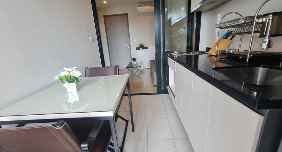 Condo en alquiler de 1 habitaciones en South Pattaya, Pattaya