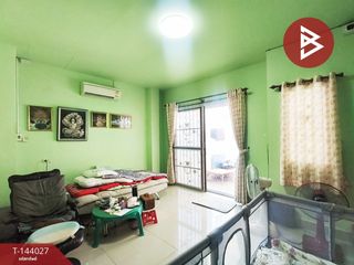 For sale 2 ベッドルーム townhouse in Mueang Chon Buri, Chonburi