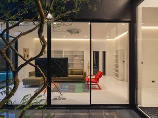 À louer et à vendre 6 chambres villa à Hang Dong, Chiang Mai