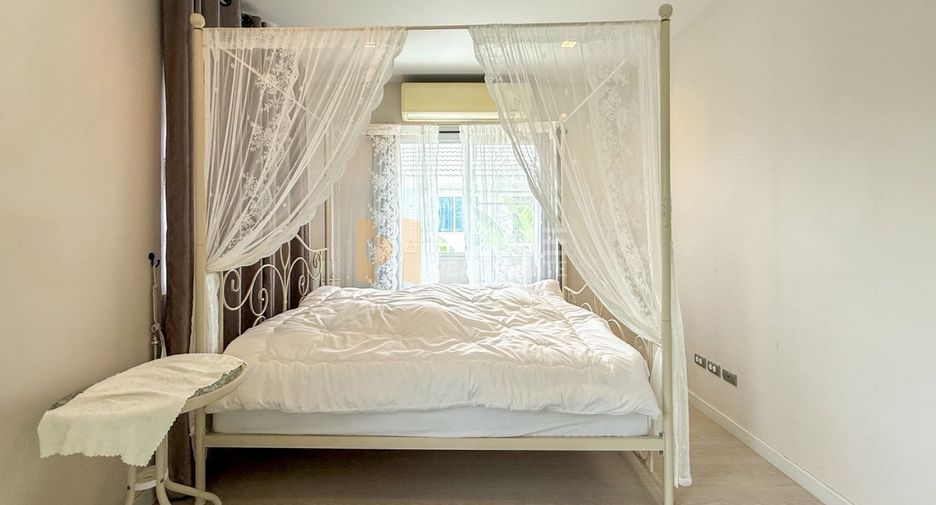 Haus zum Kauf mit 3 Zimmer in Min Buri, Bangkok