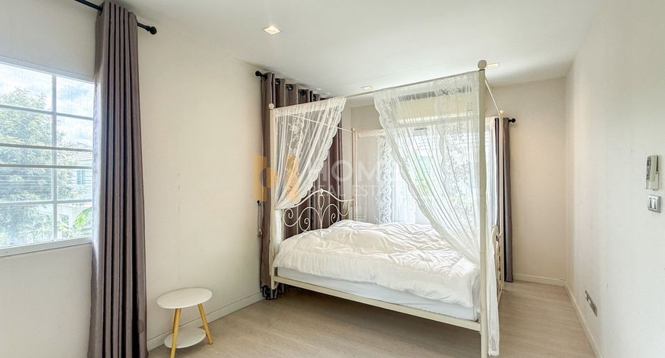 Haus zum Kauf mit 3 Zimmer in Min Buri, Bangkok
