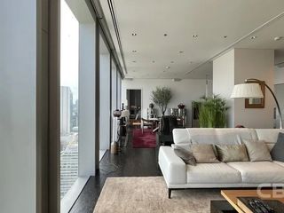 Condo en venta de 2 habitaciones en Sathon, Bangkok
