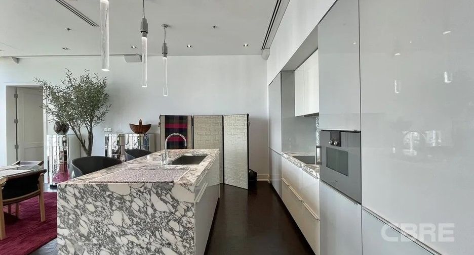 For sale 2 bedrooms condo in Sathon, Bangkok