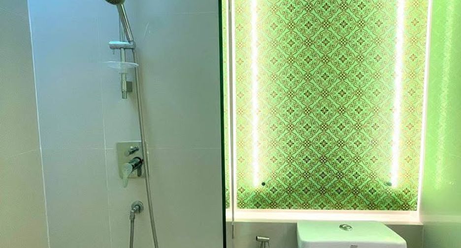 For rent 2 bedrooms condo in Bang Lamung, Chonburi