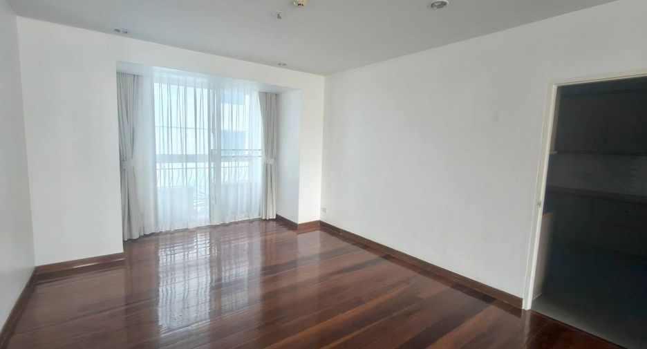 ขาย 3 ห้องนอน คอนโด ใน คลองเตย, กรุงเทพฯ