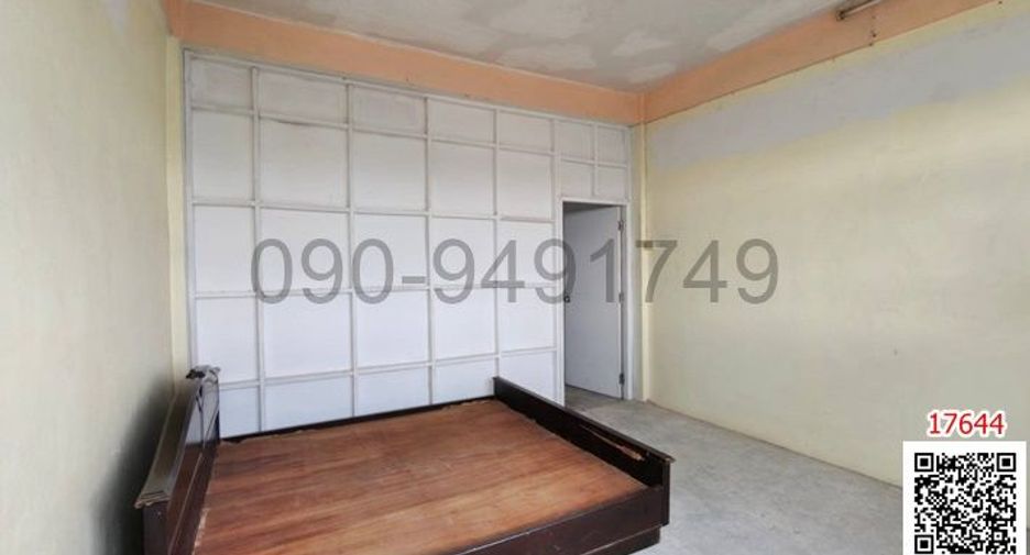 For rent retail Space in Bang Khae, Bangkok