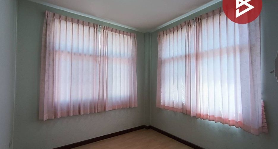 Casa en venta de 3 habitaciones en Phra Nakhon Si Ayutthaya, Phra Nakhon Si Ayutthaya