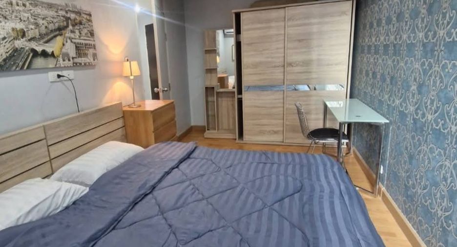 For rent 1 bed condo in Phra Khanong, Bangkok