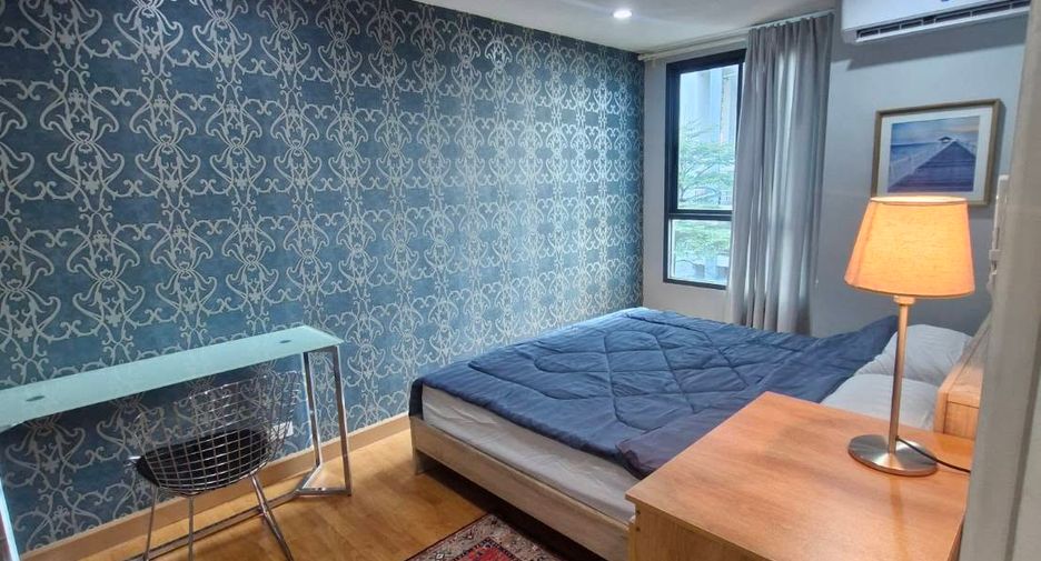 For rent 1 bed condo in Phra Khanong, Bangkok