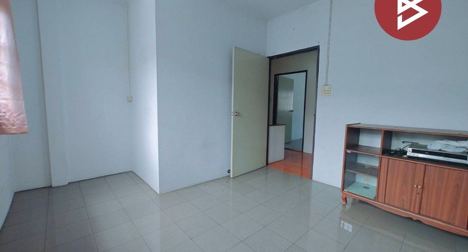 Reihenhaus zum Kauf mit 3 Zimmer in Thung Khru, Bangkok