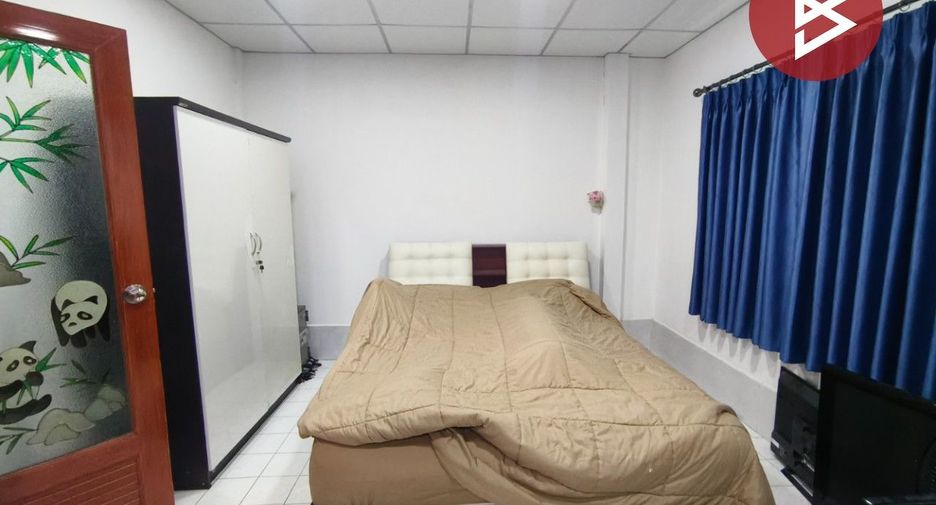 For sale 2 bedrooms townhouse in Mueang Samut Prakan, Samut Prakan