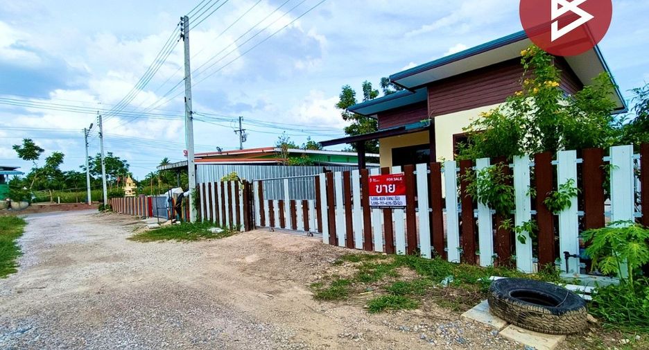 For sale 3 bedrooms house in Mueang Samut Songkhram, Samut Songkhram