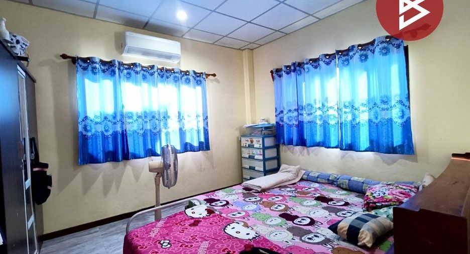 For sale 3 bedrooms house in Mueang Samut Songkhram, Samut Songkhram