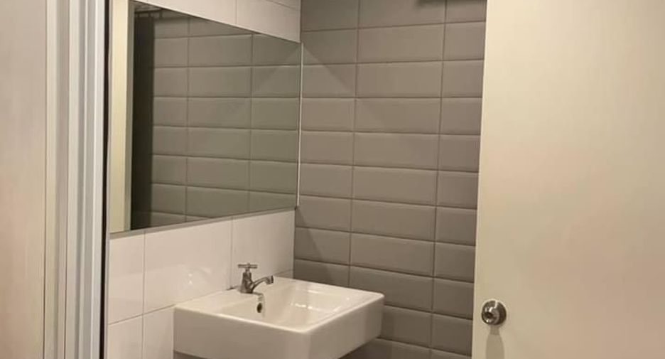 For rent 1 Beds condo in Khlong Toei, Bangkok