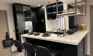 ขาย 2 ห้องนอน คอนโด ใน ห้วยขวาง, กรุงเทพฯ