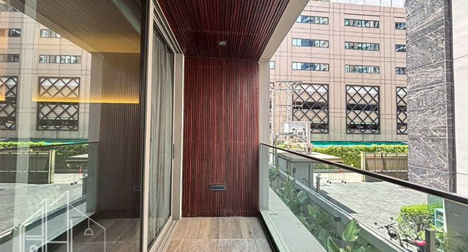 For rent 1 bed condo in Pathum Wan, Bangkok