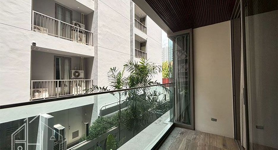 For rent 1 bed condo in Pathum Wan, Bangkok